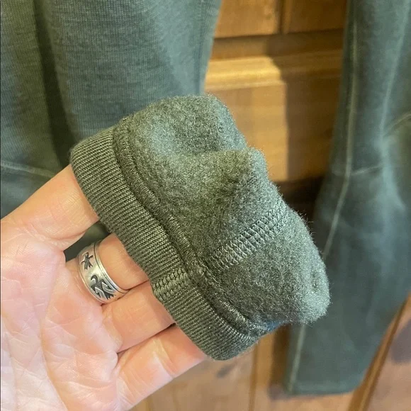 First Lite Women’s Furnace baselayer - Picture 4 of 4